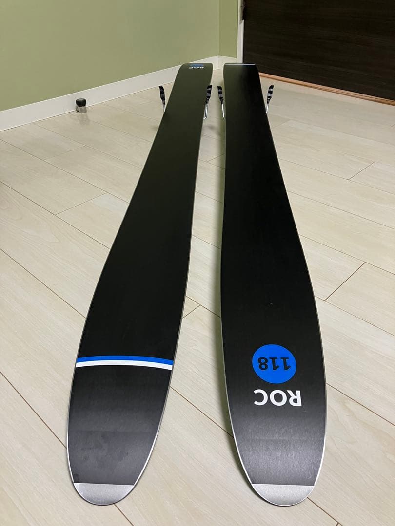 お買い得25-26美品 ブラストラック ROC118 176cm+スクワイヤ11