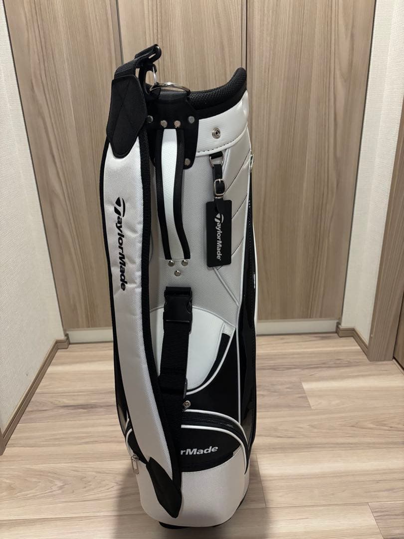 TaylorMade キャディバッグ 白/黒 フード付き
