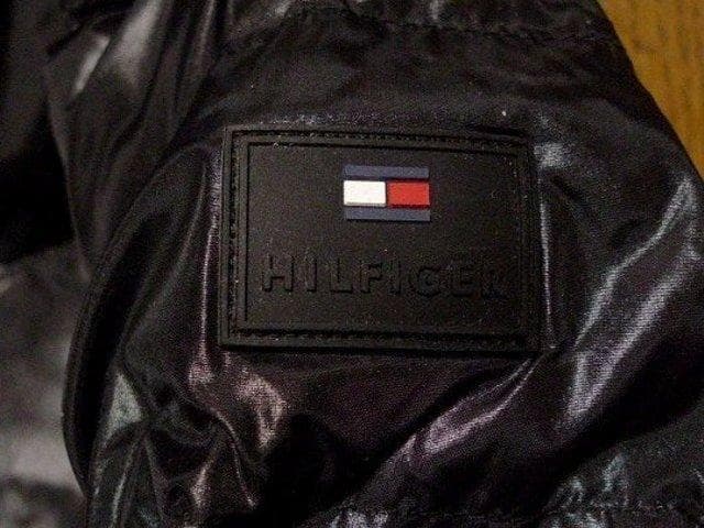 【大きい】XL日本サイズ位トミーヒルフィガーUSA限定極暖蓄熱ダウンジャケット
