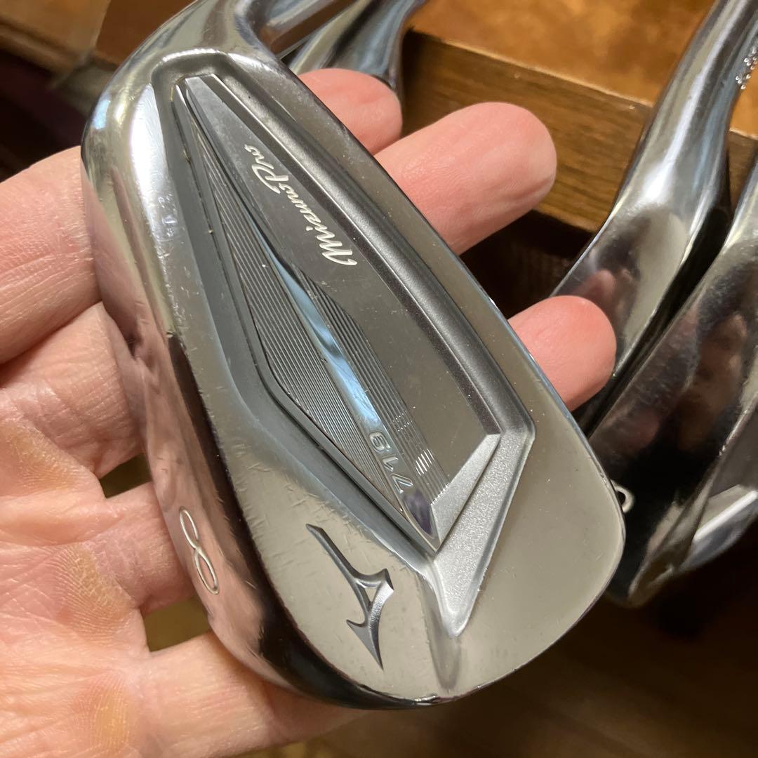 名器ミズノプロ719アイアン6番からPW DG105の S200 美品です