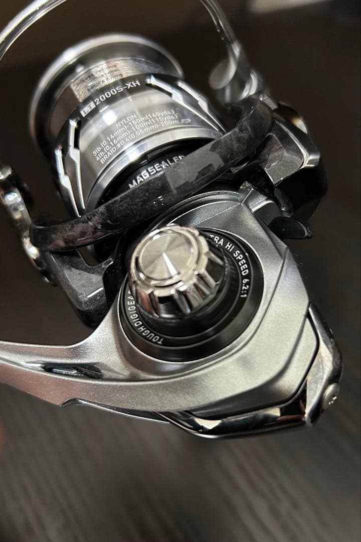 【美品】Daiwa カルディアLT2000S-XH スピニングリール　バス釣り