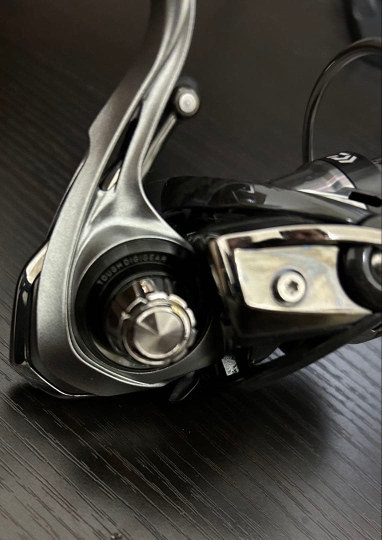 【美品】Daiwa カルディアLT2000S-XH スピニングリール　バス釣り