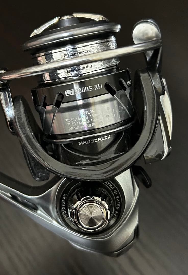 【美品】Daiwa カルディアLT2000S-XH スピニングリール　バス釣り