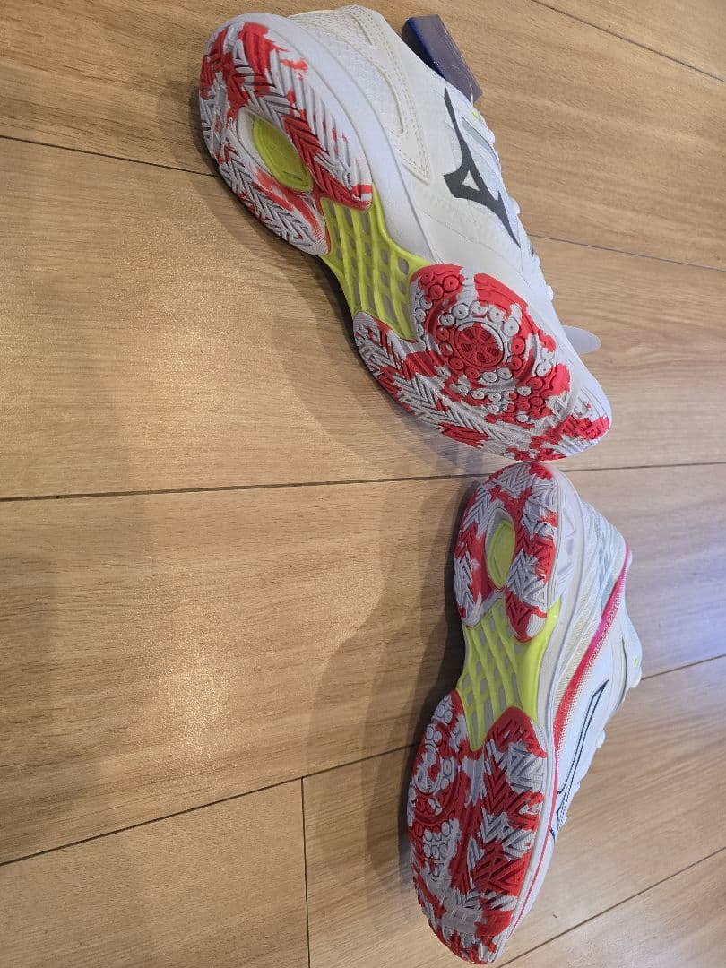 Mizuno ウェーブクロー3 23.0 ホワイト/ピンク