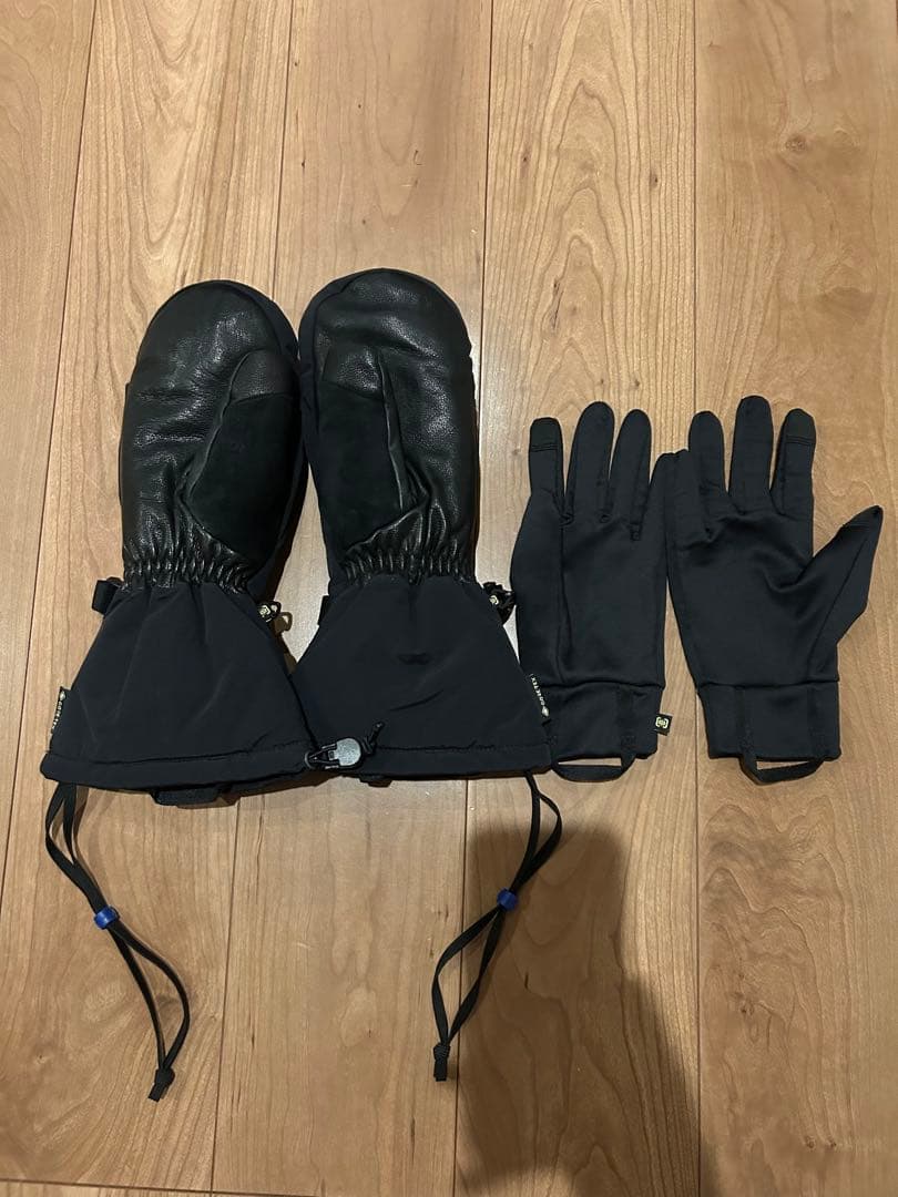 Burton Gore-Tex Deluxe Mitten L ブラック