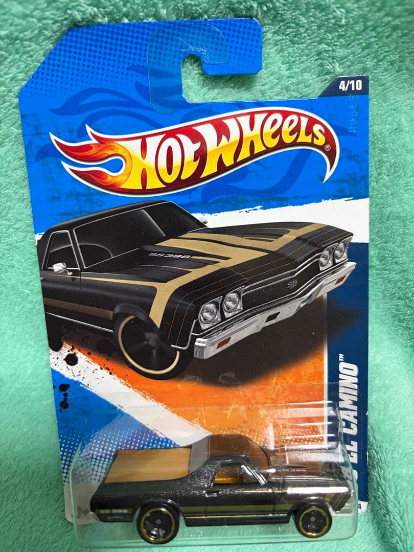 山*一様 Hot Wheels 2台セット Custom '62 Chevy &