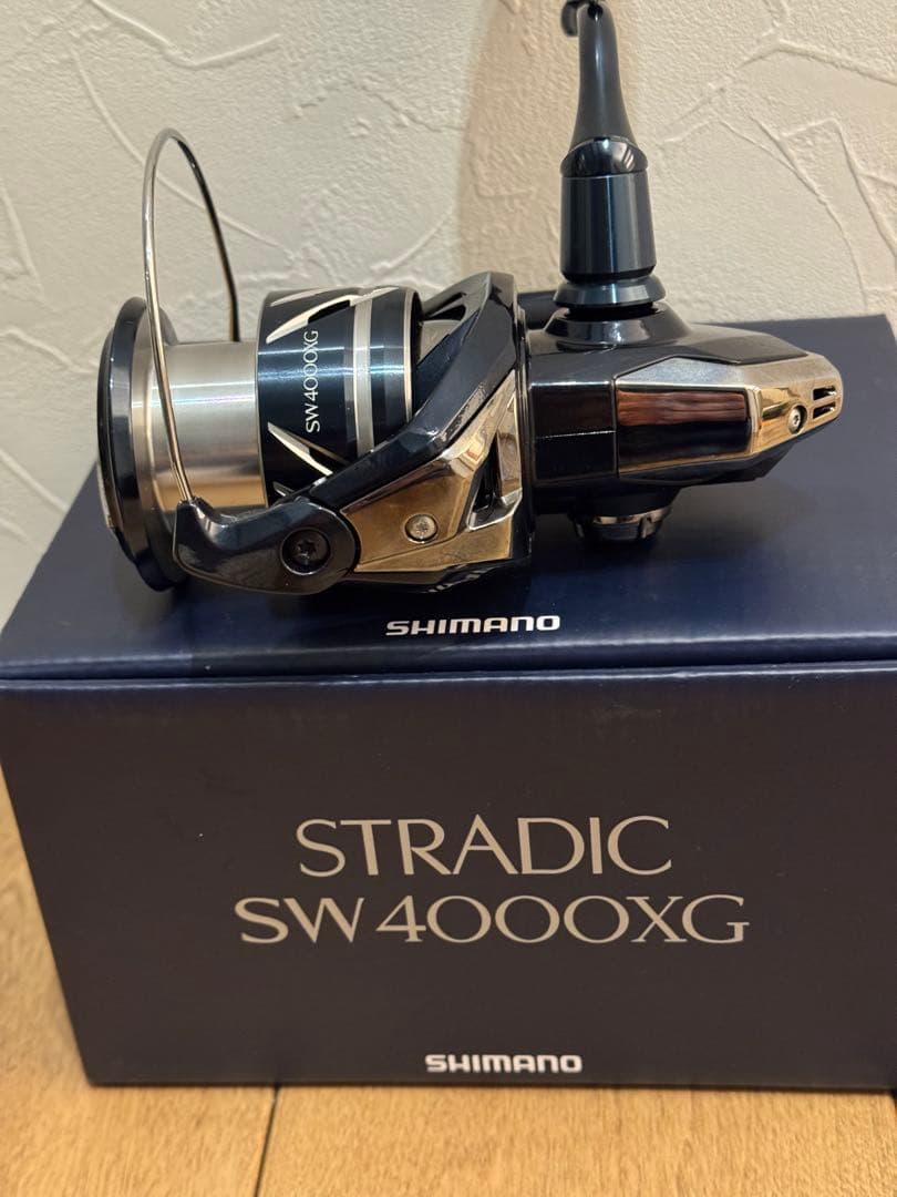 SHIMANO STRADIC SW4000XG スピニングリール