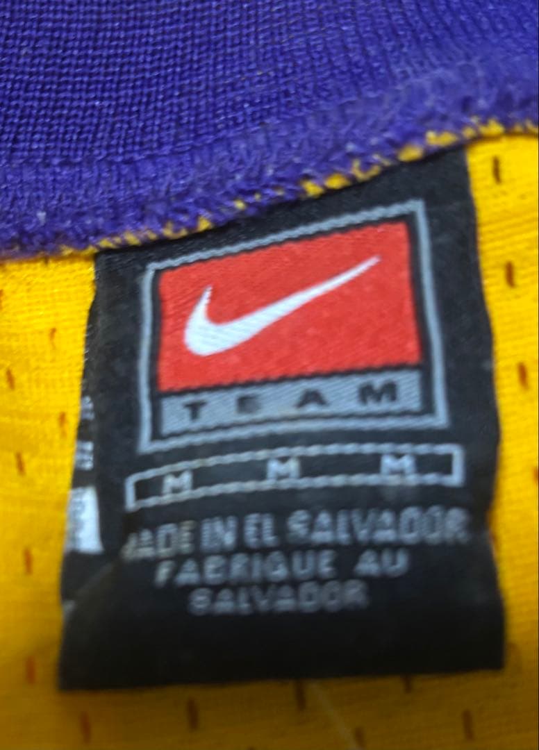 NIKE レプリカユニフォーム コービーブライアント M #8