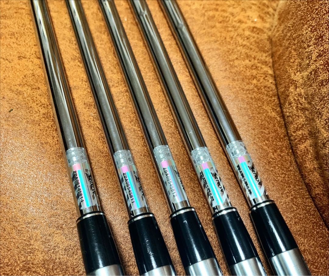 【美品】スリクソン ZXi7 ZX5mk2 アイアンコンボ5本 モーダス110
