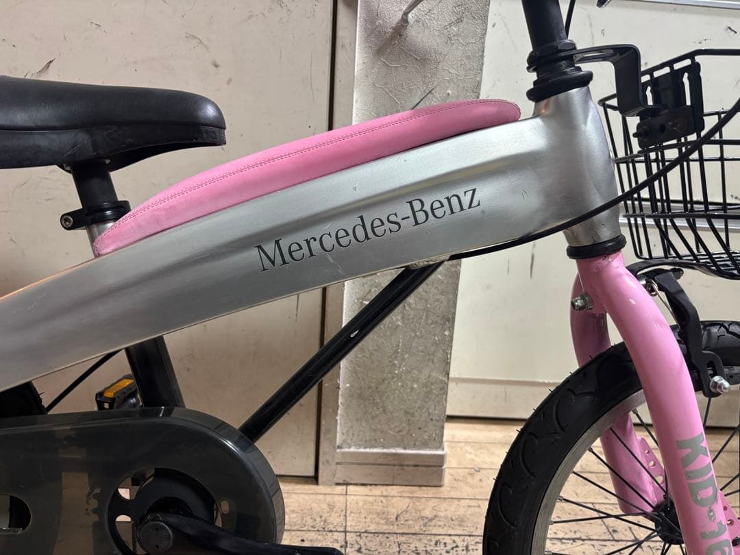 Mercedes-Benz メルセデスベンツ子供用自転車 シルバー/ピンク