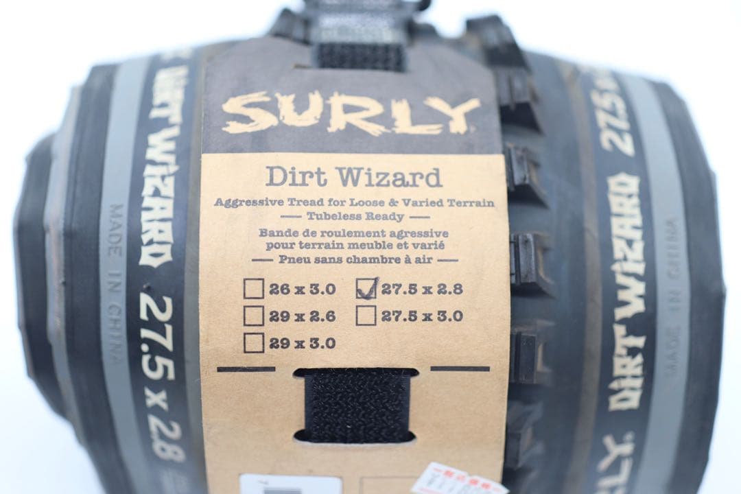 未使用 SURLY dirt wizard タイヤ 27.5 2.8 ブルーラグ