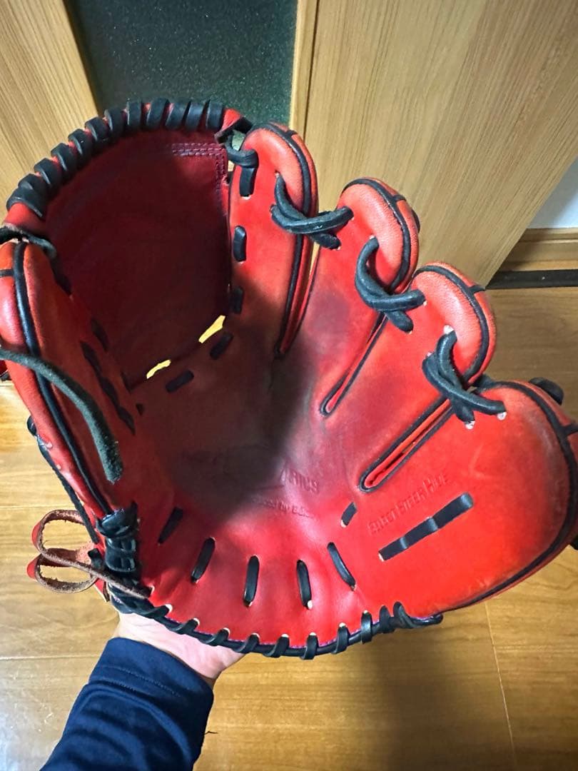 ア*ル様 値下げ中‼️メトリクス投手用オーダーグラブ おまけ付