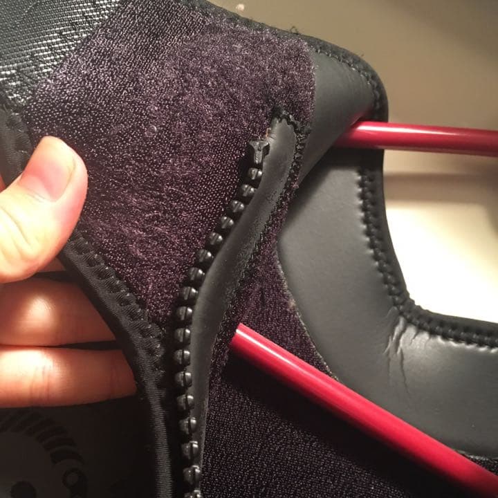 ウエットスーツ 新品