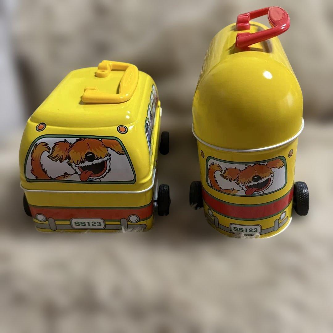 セサミストリート　スクールバス　缶 ２個セット