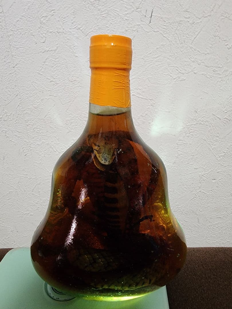 ☆希少☆　コブラ酒　サソリ　酒　高麗人参