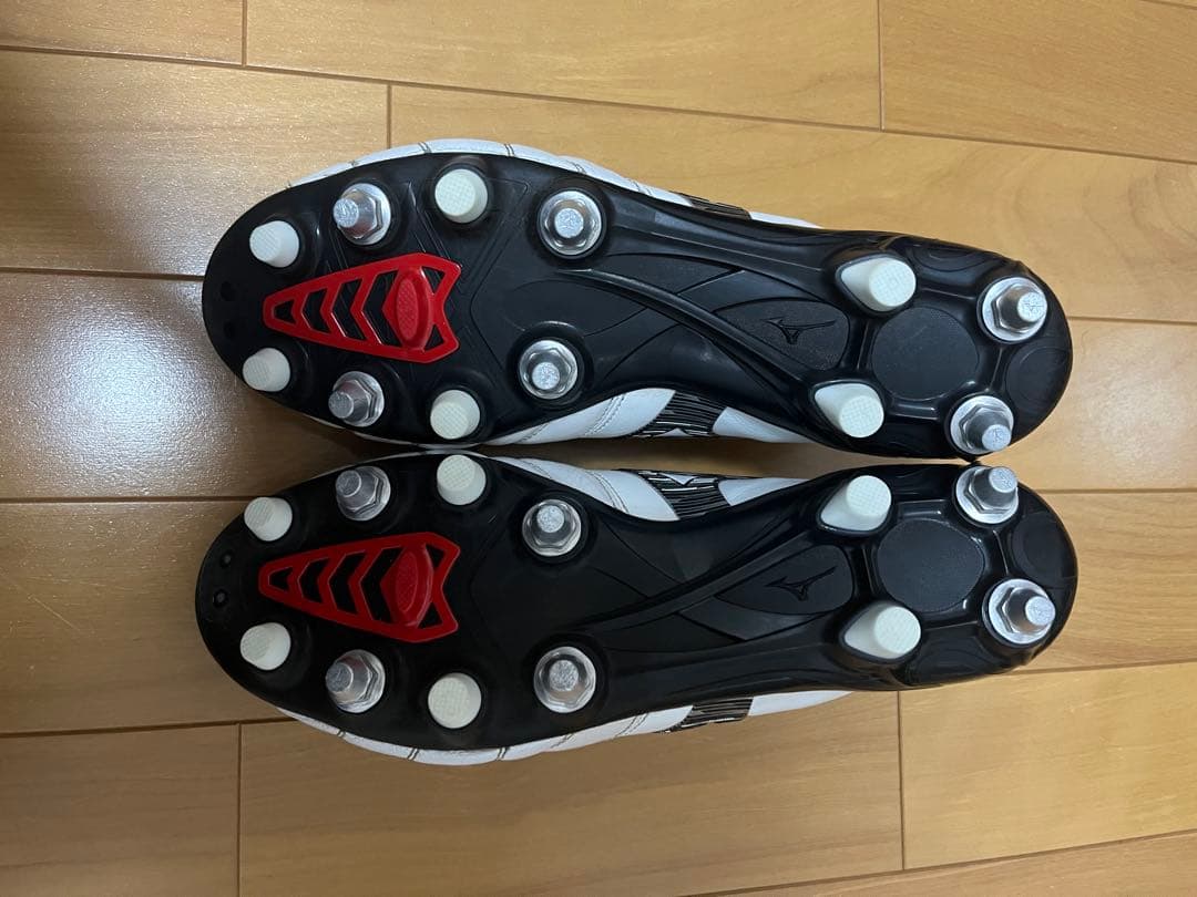 Mizuno モレリア ネオ4 SG 26.5センチ