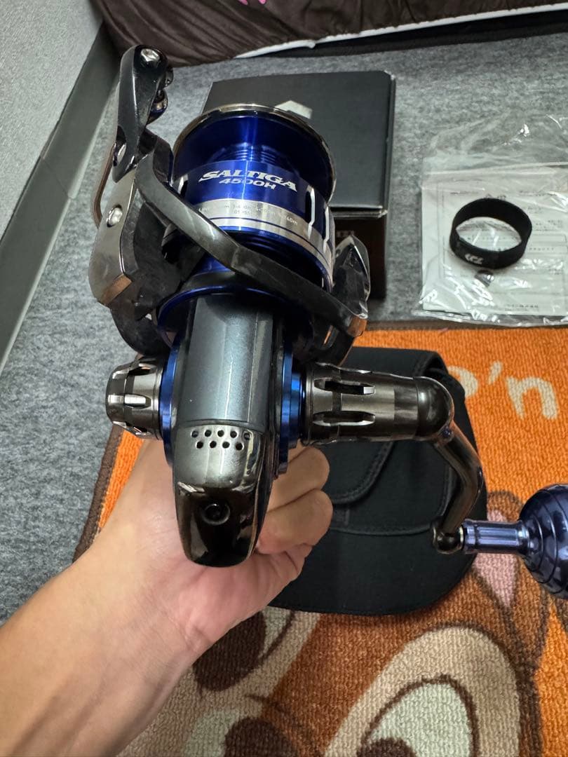 Daiwa 15SALTIGA 4500H スピニングリール