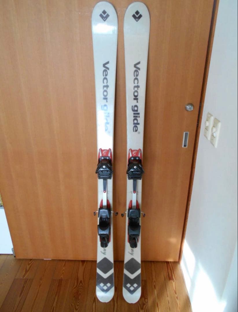 Vector Glide Ommny 160cm ツアービンディング付き