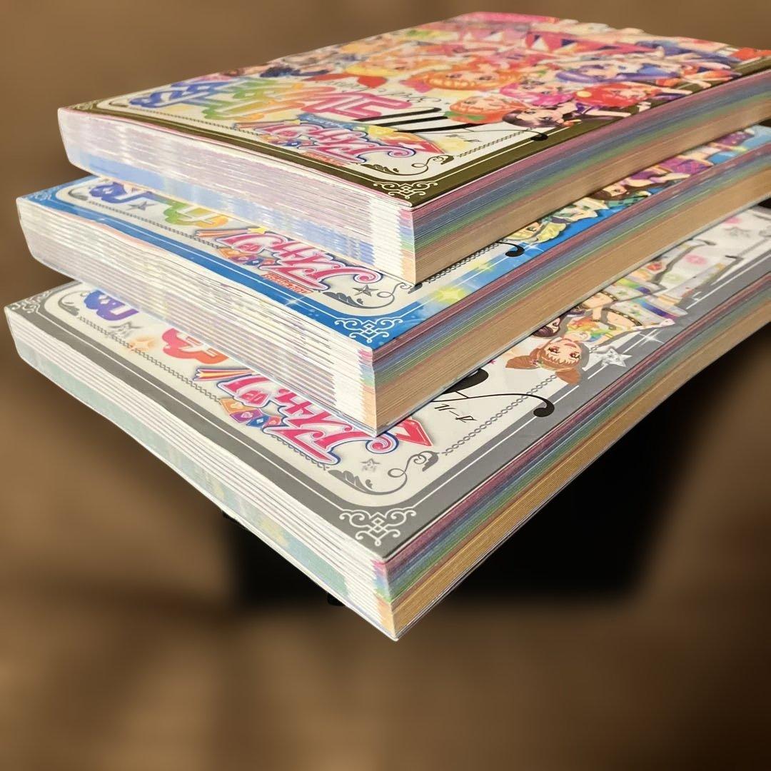 【希少本】アイカツ Allカードコレクション 2013 2014 2015