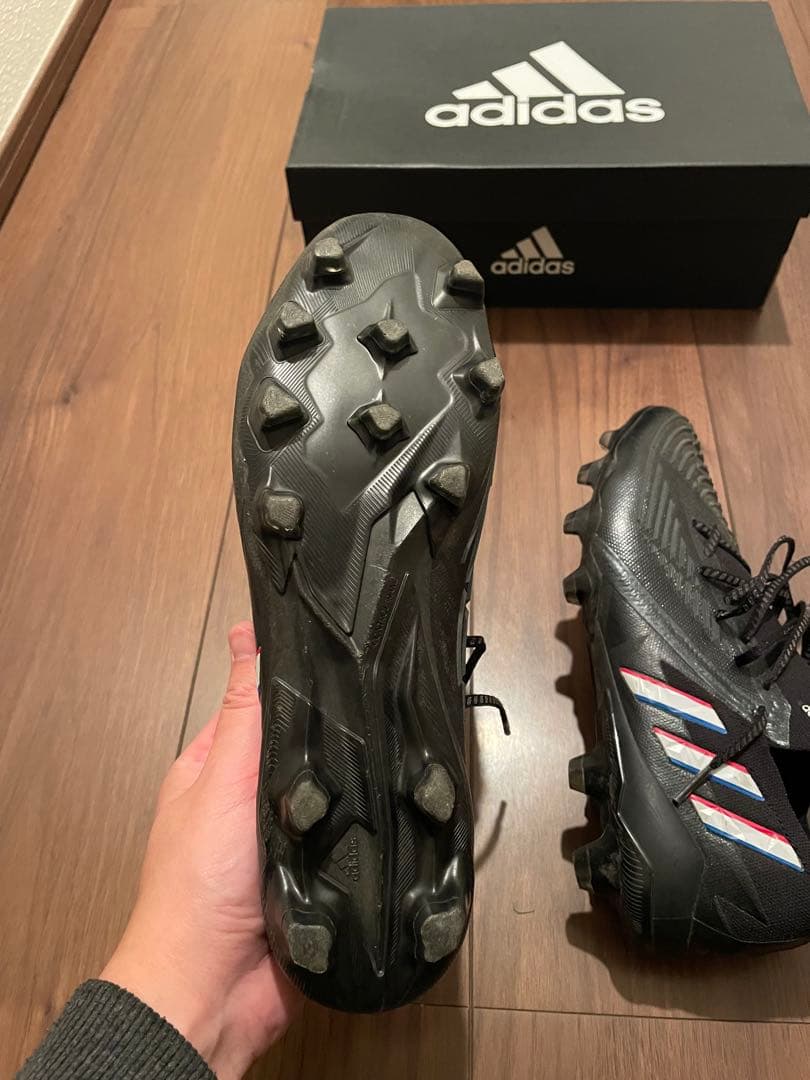 adidas プレデターエッジAG　トップモデル