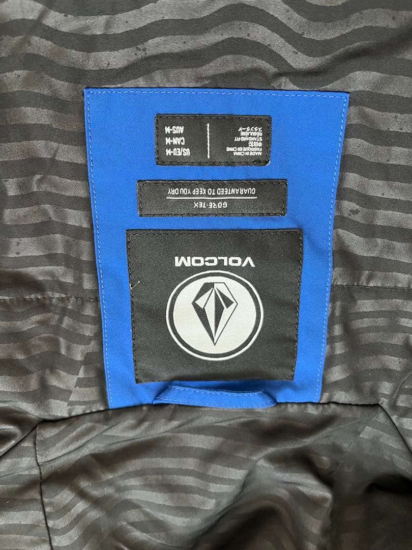 大幅値下げ❣️VOLCOM スノーボードウェア セット Mサイズ