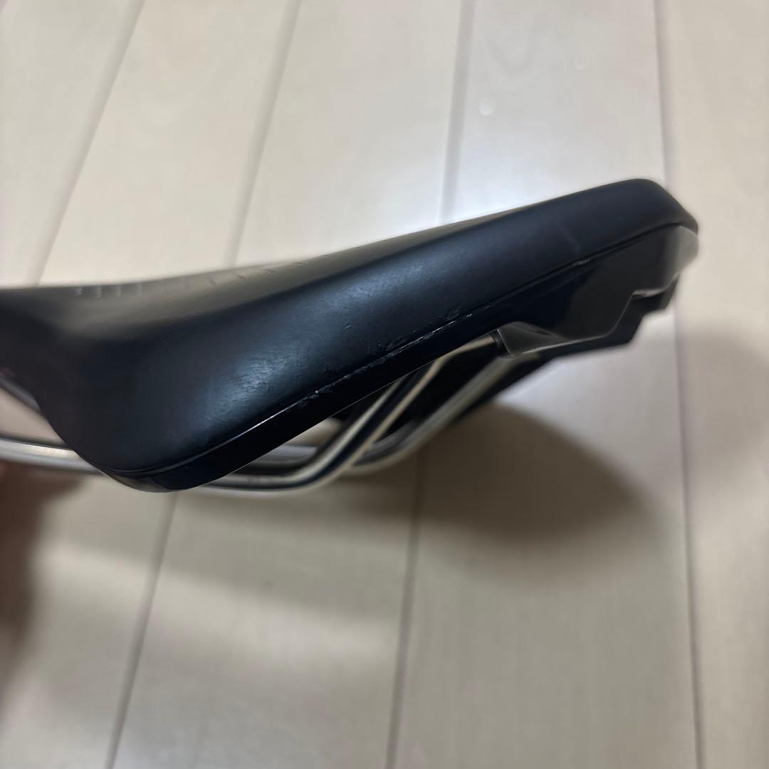 Specialized スペシャライズド パワーエキスパート サドル 143mm