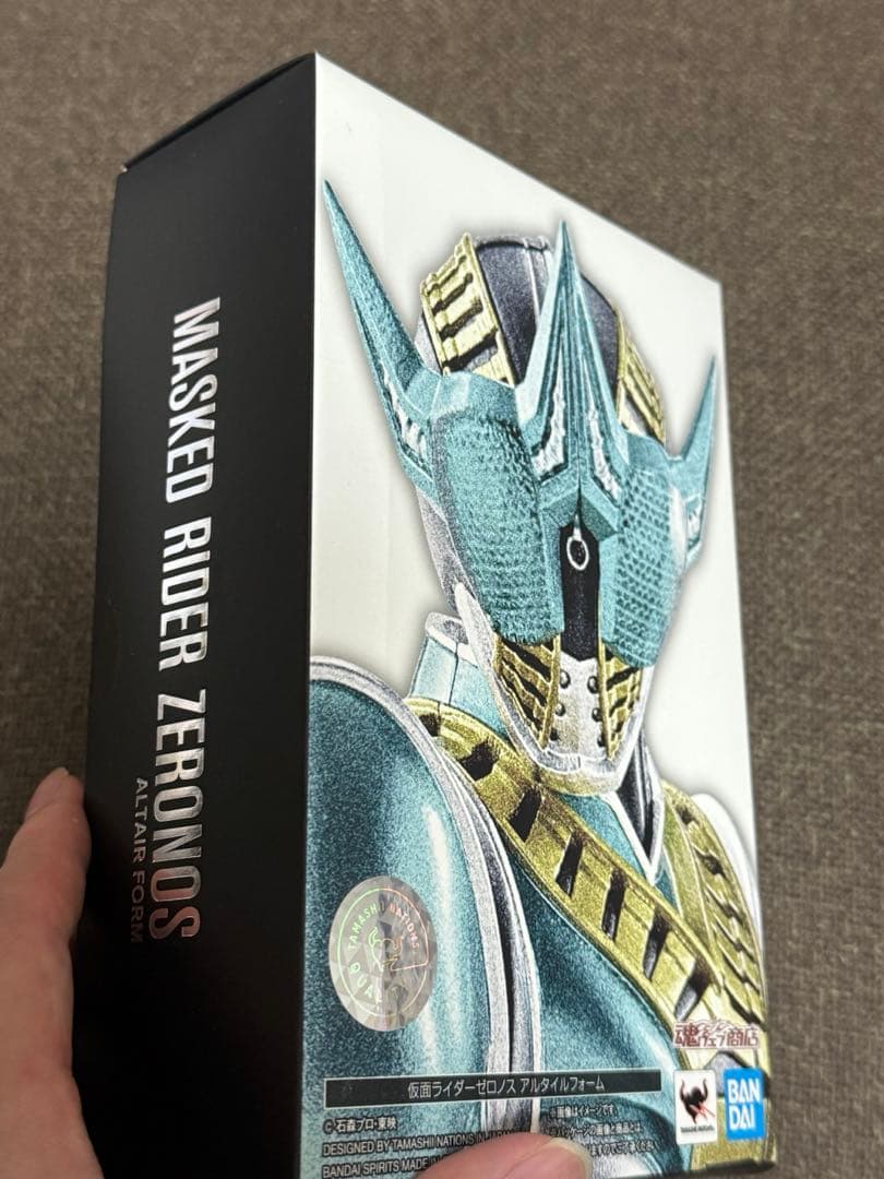SHFiguarts （真骨彫製法）仮面ライダーゼロノス