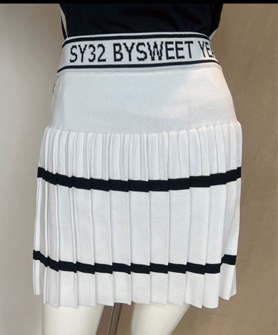 ◆新品現品限り◆SY32 プリーツスカート