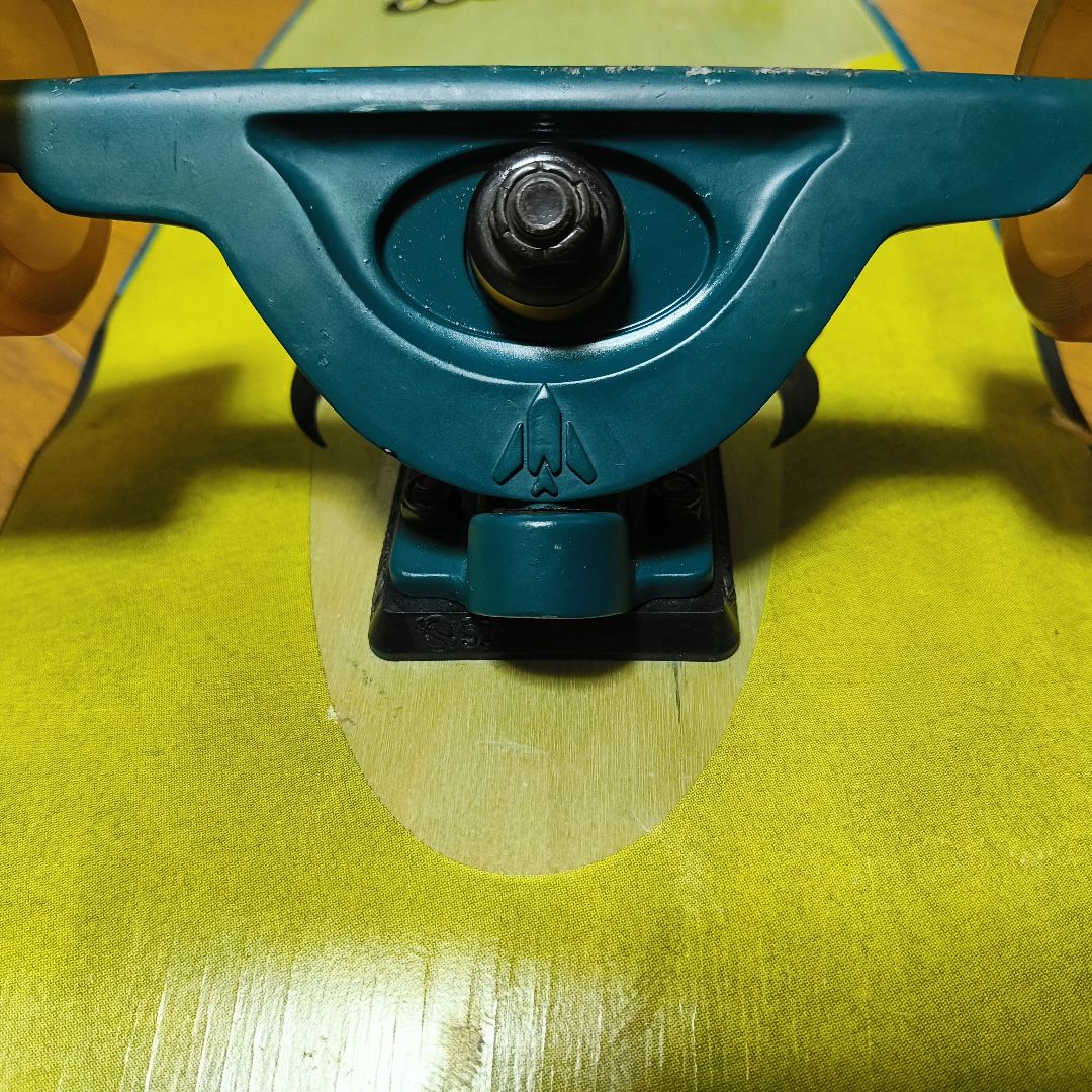 Carver Lost MEYHEM サーフスケート サーフィン スケートボード