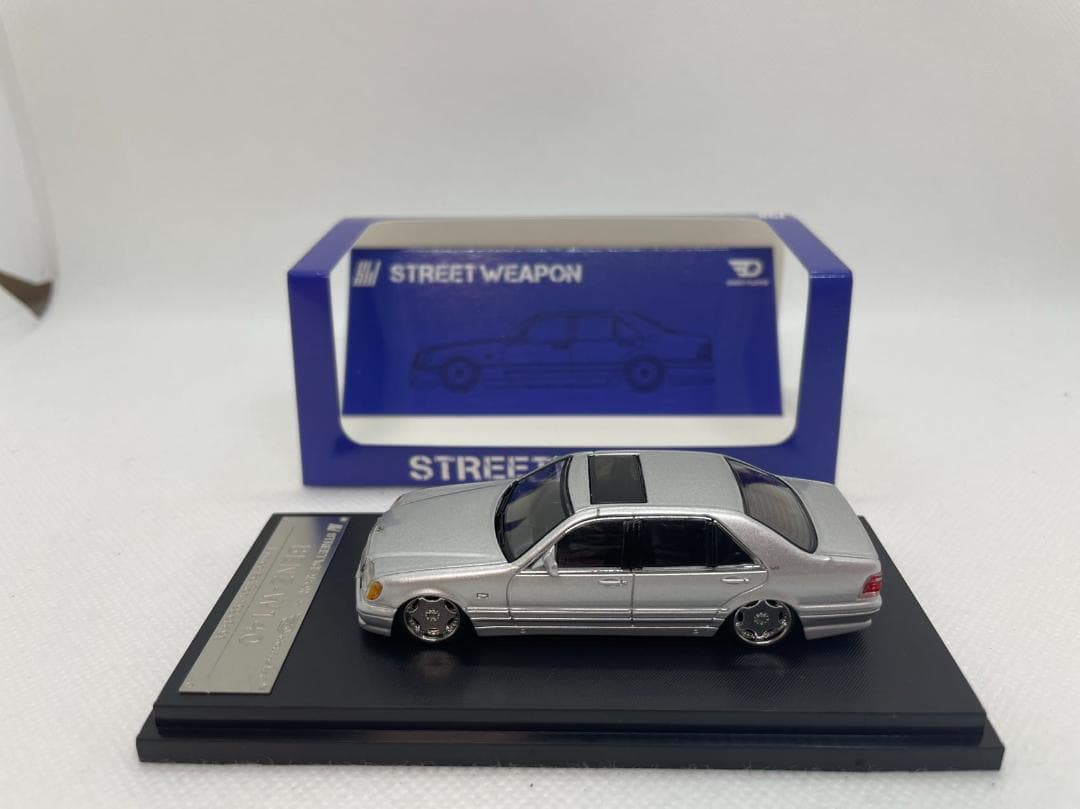 4R-573 STREET WENPON 1/64 メルセデスベンツ W140