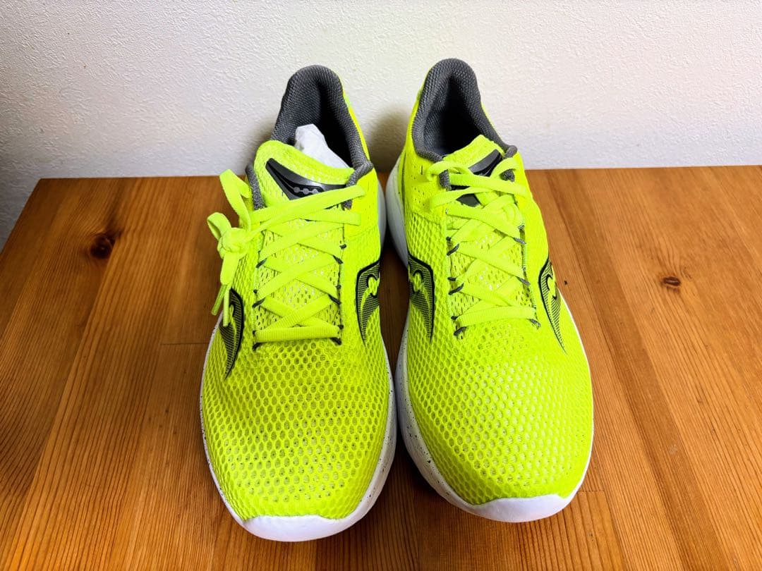 【新品未使用】 SAUCONYサッカニー KINVARA14 S20823-06