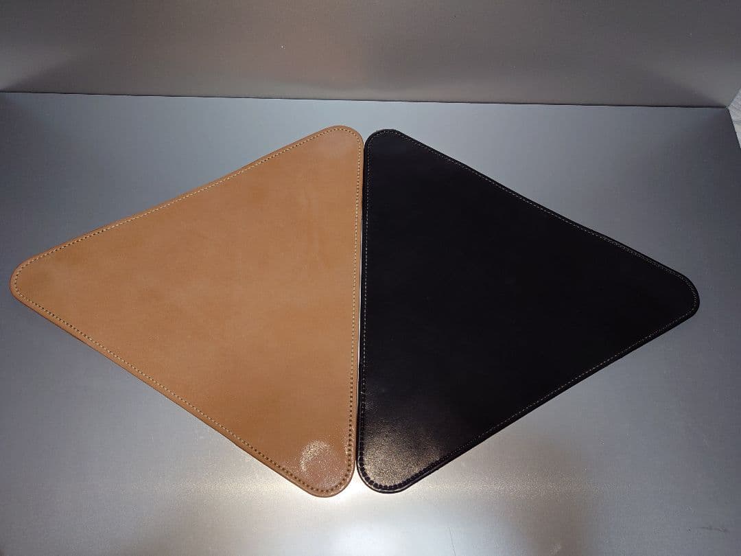 ハンドメイド　ハンティングチェア　座面2枚付き、茶