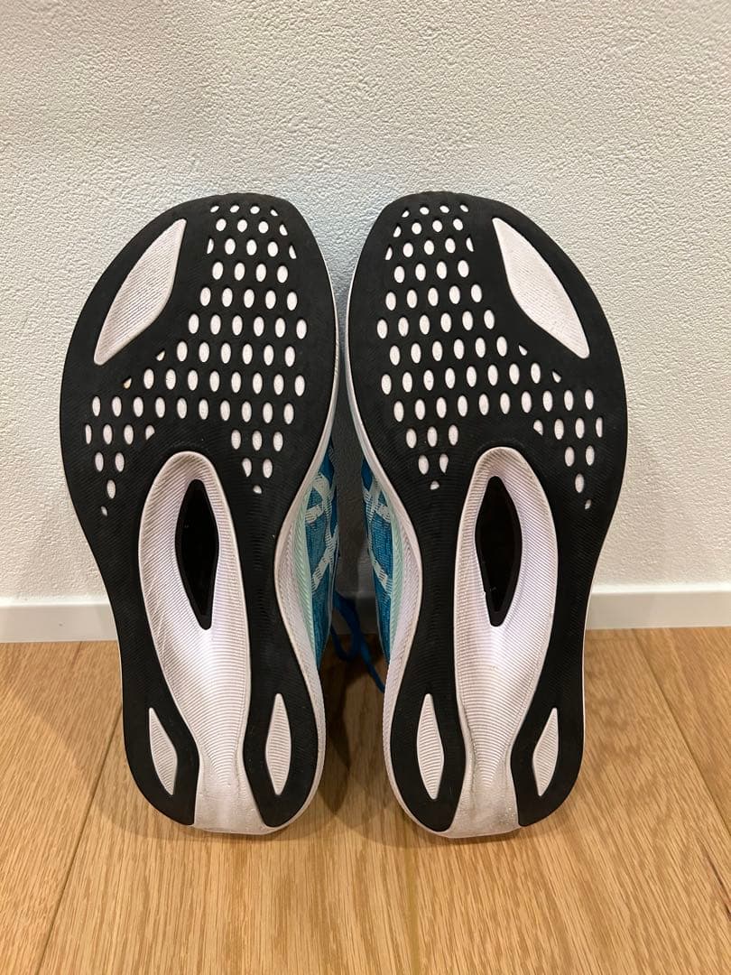 asics マジックスピード4 (26.0cmワイド)
