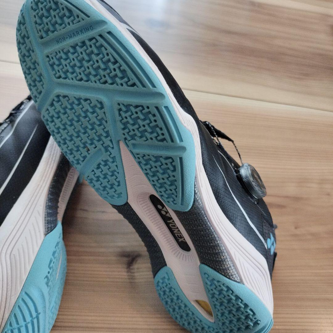 YONEX バドミントンシューズ　25.5