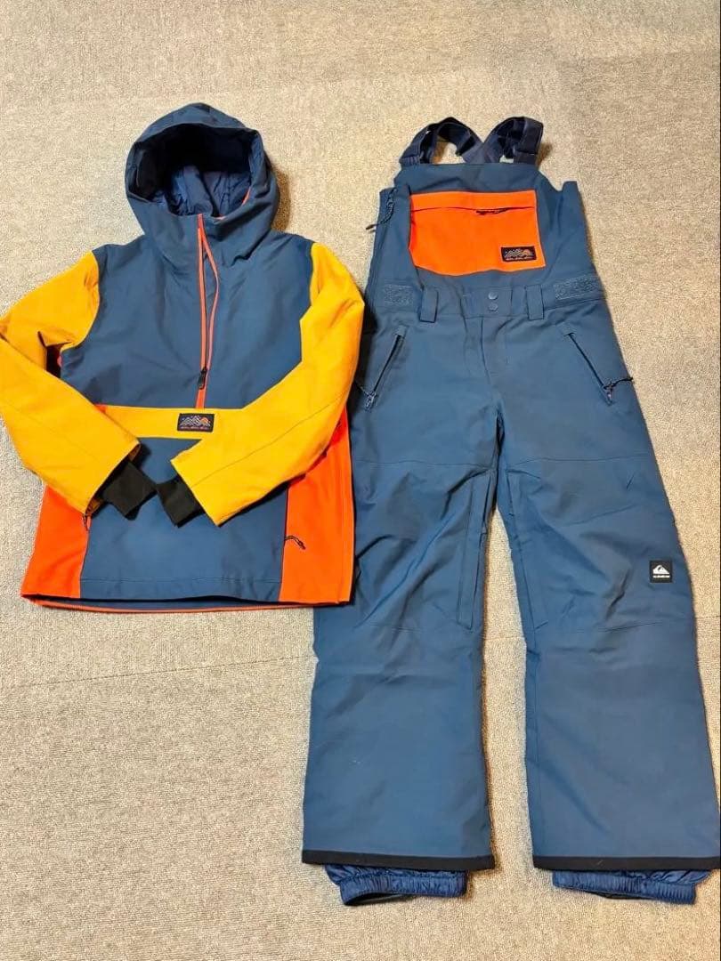 子ども用スノーボードウェアセット(quiksilver)