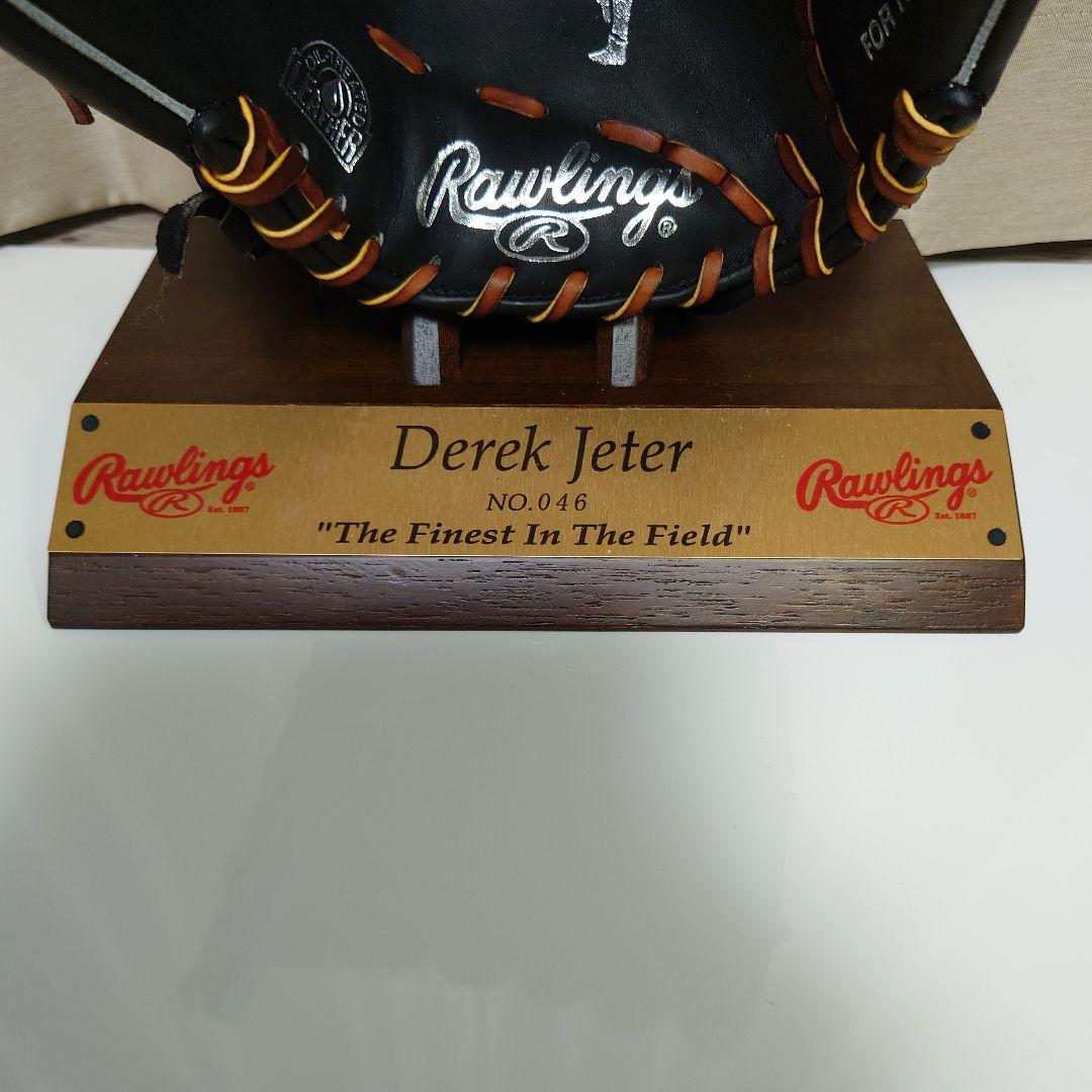 Derek Jeter Rawlings グローブ 展示用ケース付きRーMLB