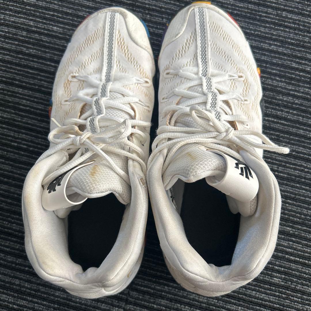 希少！Nikeナイキホワイト マルチカラー　バスケットシューズ28cm
