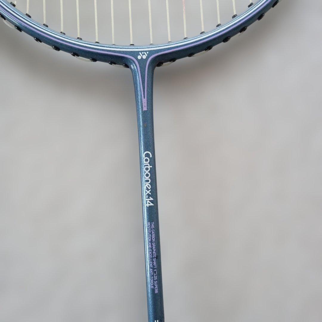 【希少】ヨネックス バドミントンラケット＆ケース Carbonex4 2U-G4
