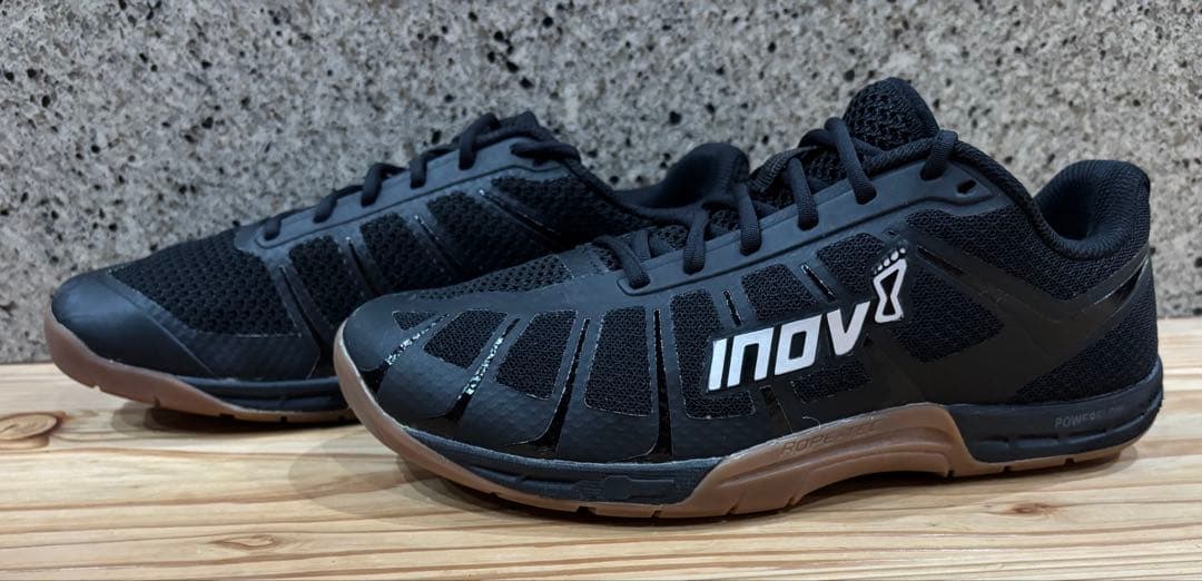 イノヴェイト　 f-lite 235 トレーニング　inov-8 inov8