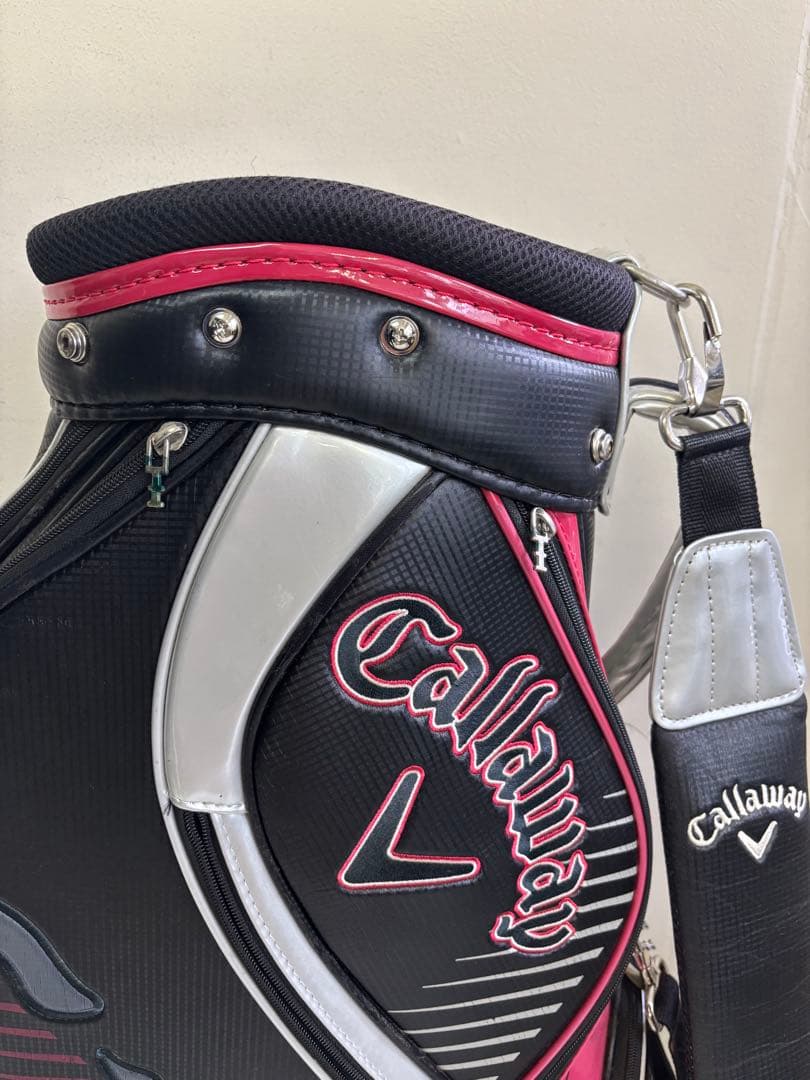 Callaway（キャロウェイ） キャディバッグ　黒×ピンク×シルバー