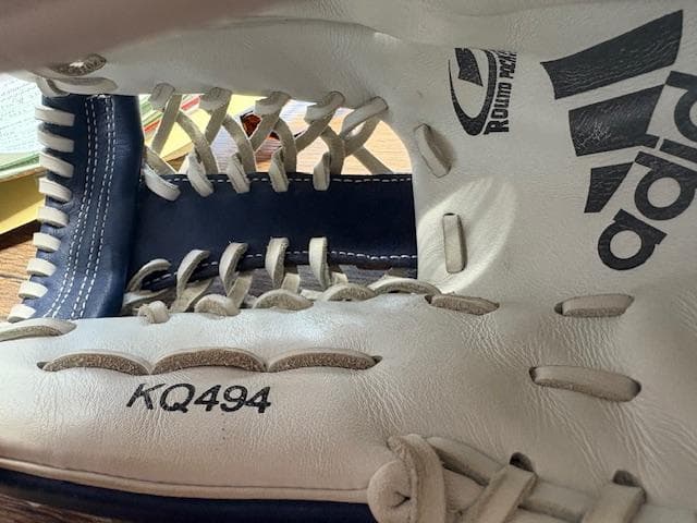 美品！！adidas軟式野球グローブ KQ494