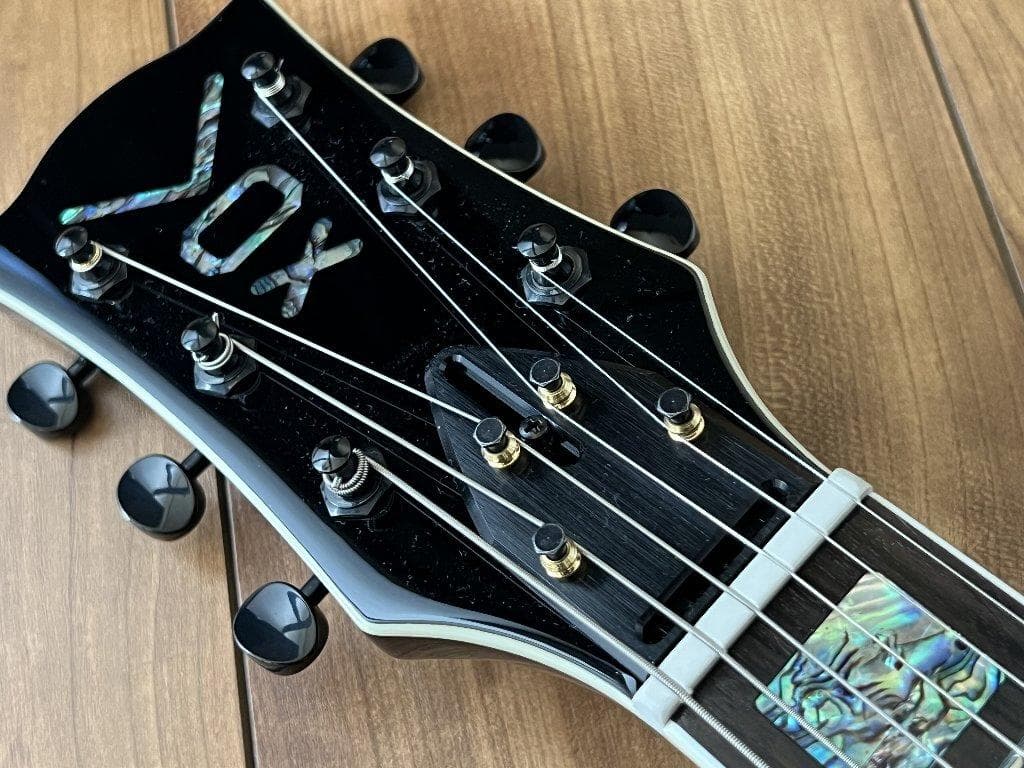 ギター VOX Bobcat V90 with Bigsby String Butler