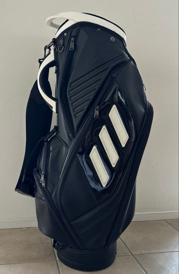 adidas キャディバッグ 黒白 ストライプデザイン