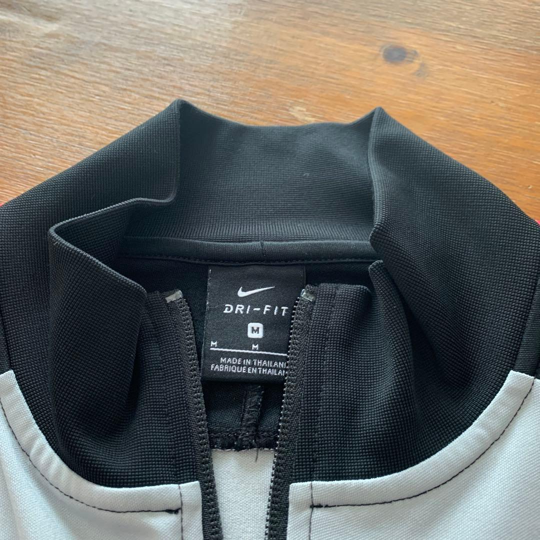 NIKE リバプール トラックジャケット
