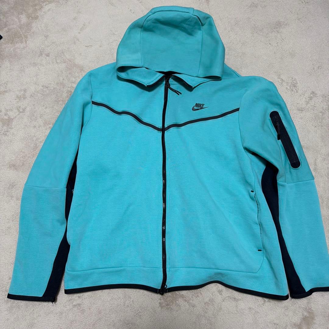 NIKEテックフリースティファニーブルー 激レア　希少品　値下げ⭕️早い者勝ち！