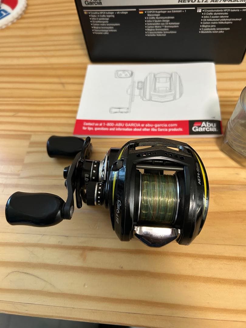 Abu Garcia REVO LTZ AE74-Racing ベイトリール