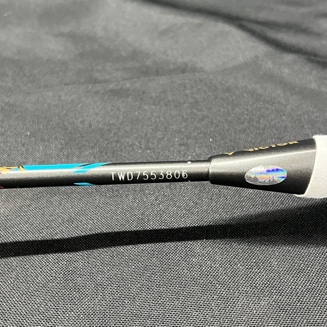 本*ド様 A1【used】⑦バドミントン　ラケット　ビクター　スラスター　F 隼