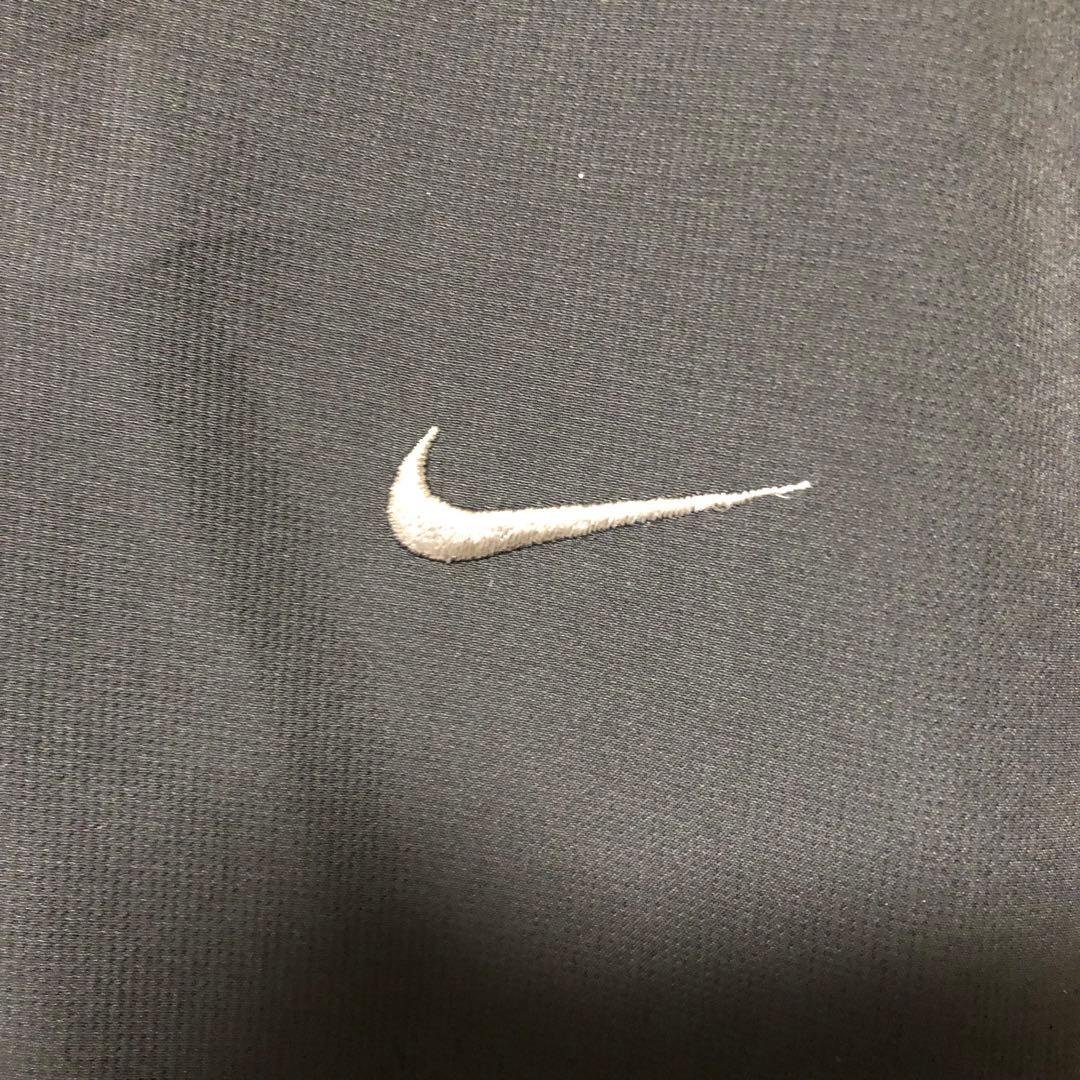 大人気❗️ナイキゴルフ NIKE GOLF ナイロン プルオーバー ピステ 黒M