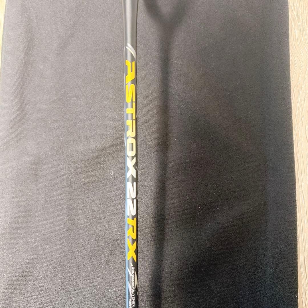 【美品】YONEX バドミントンラケット アストロックス22RX