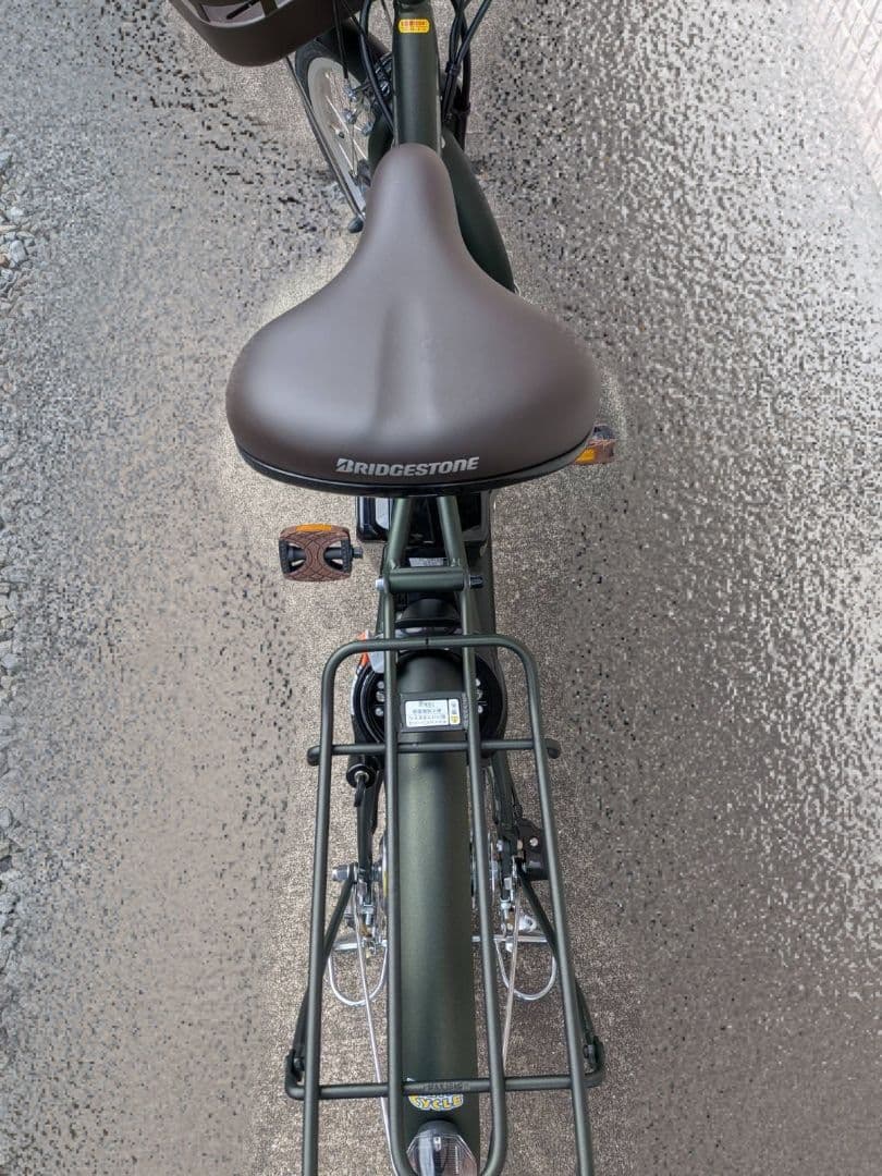 ​【ほぼ新品】ブリヂストン ラクット 20インチ RK0B45 ジェードオリーブ